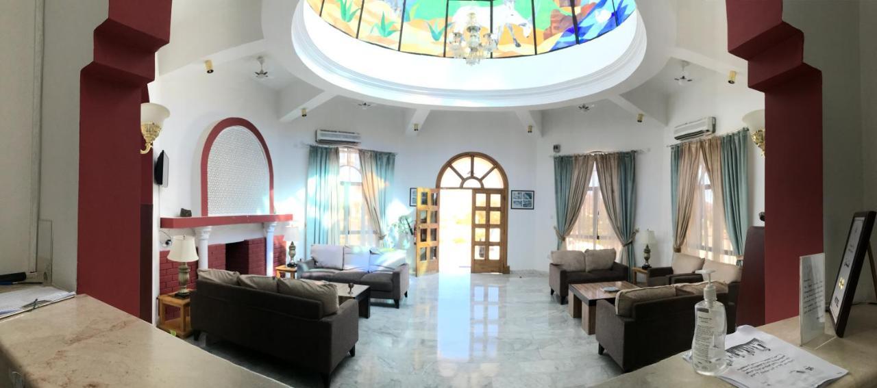 雅巴尔艾赫代尔酒店 Al 'Aqar 外观 照片